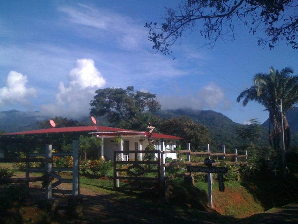 Coffee Mountain Inn سانتا في المظهر الخارجي الصورة